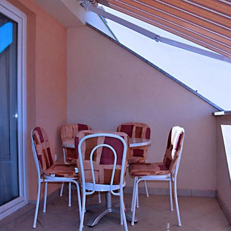 Apartments And Rooms By The Sea Tucepi, Makarska - 6058 Exterior foto