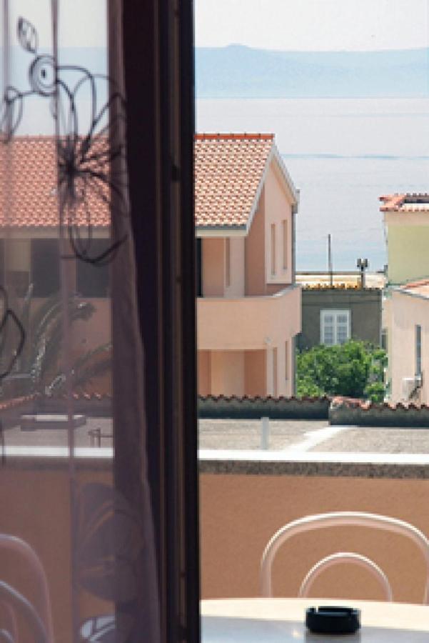 Apartments And Rooms By The Sea Tucepi, Makarska - 6058 Exterior foto