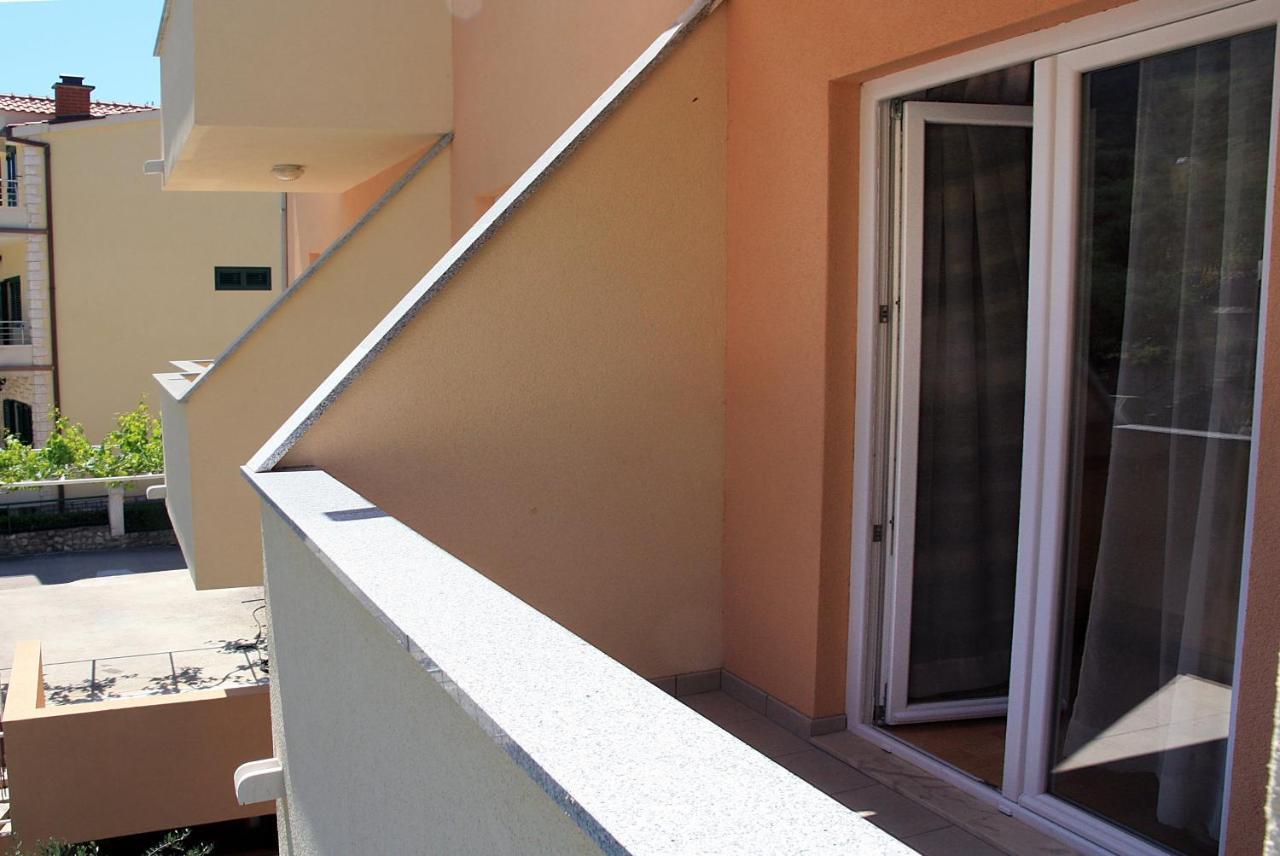 Apartments And Rooms By The Sea Tucepi, Makarska - 6058 Exterior foto