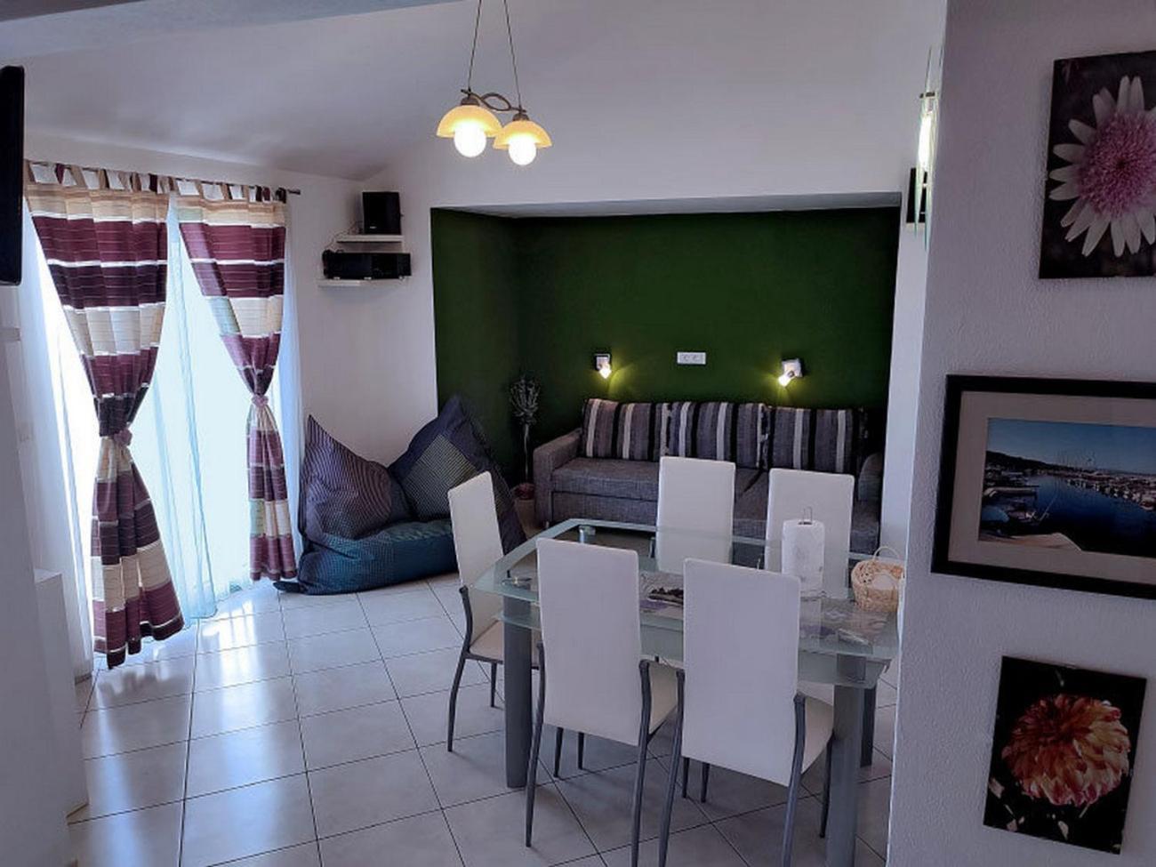 Apartments And Rooms By The Sea Tucepi, Makarska - 6058 Exterior foto