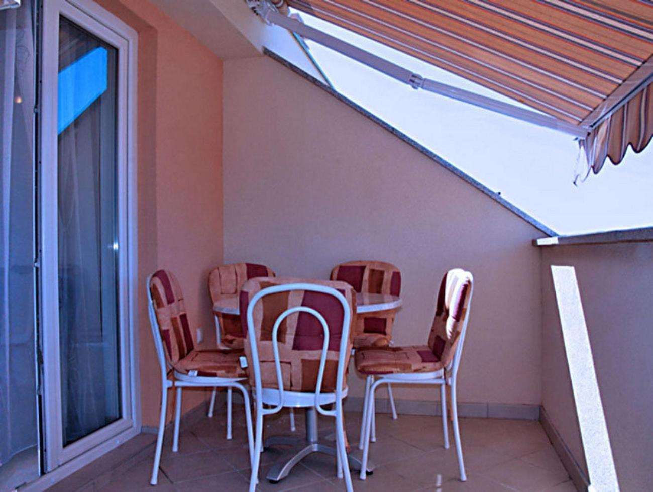 Apartments And Rooms By The Sea Tucepi, Makarska - 6058 Exterior foto